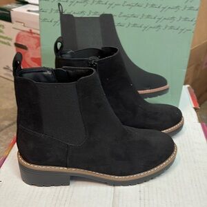 Kensie black boot kayla B